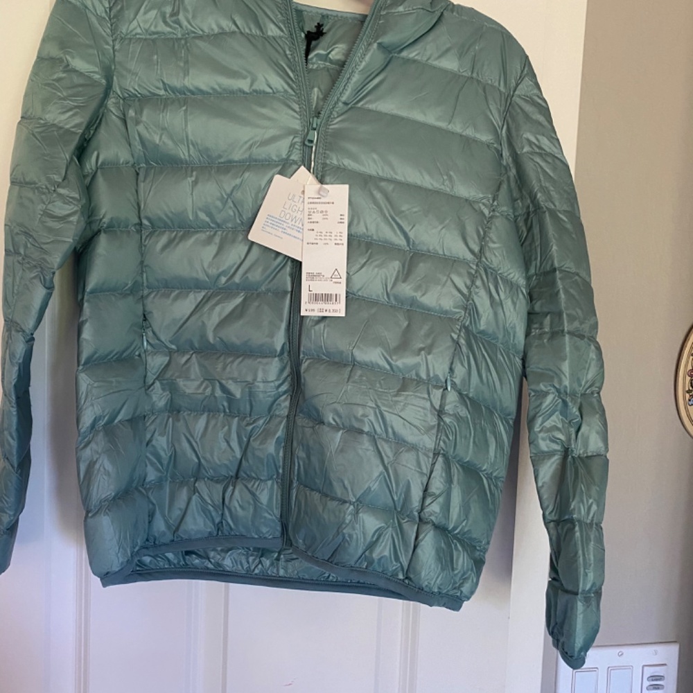 jacket - Picture 2 of 2